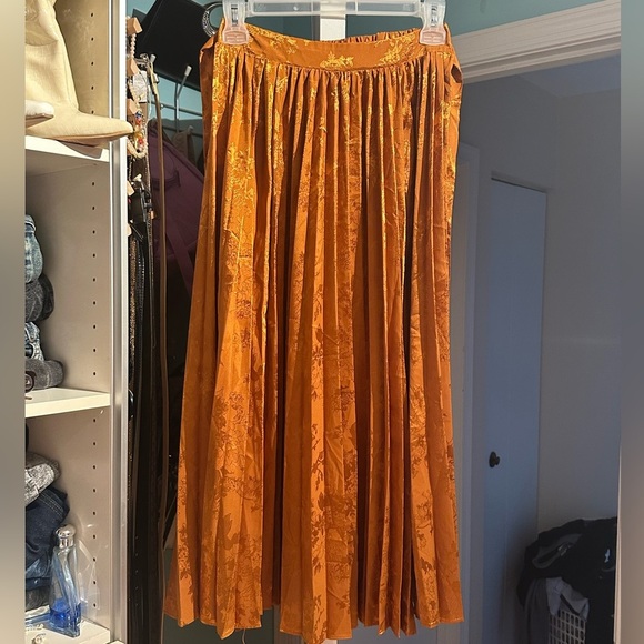 J.O.A. Rust Floral Skirt pleated xs boho fall classy - Picture 3 of 11